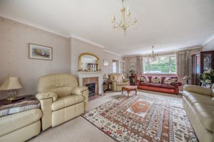 Lounge- click for photo gallery